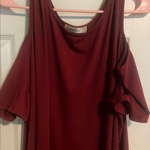 NENIDOR Burgundy Cold Shoulder Top